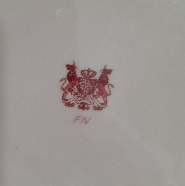 زنبیل شکلات خوری صورتی برند اف ان