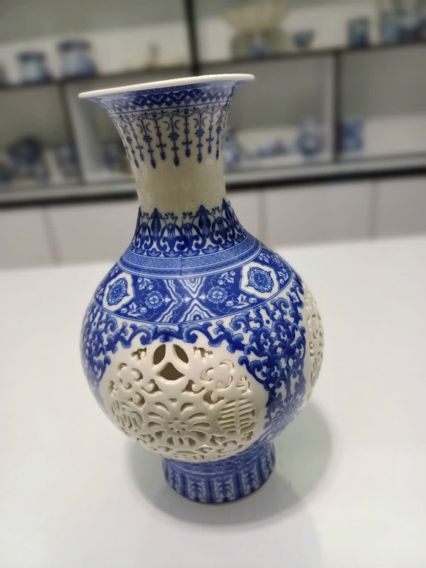 گلدان توری زیبا وارداتی